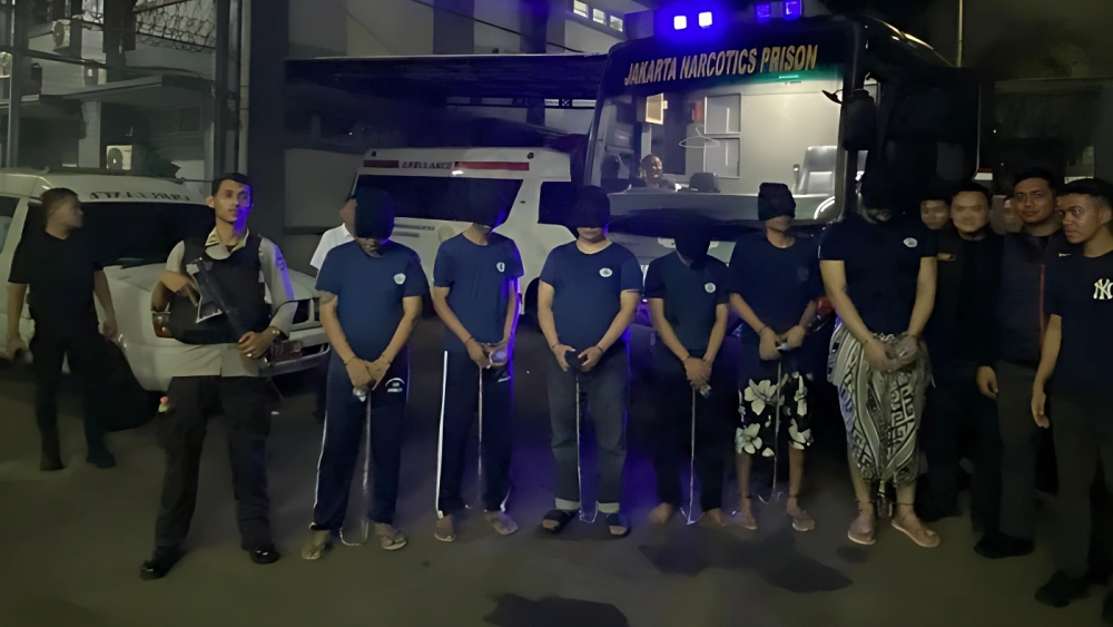 Ammar Zoni Cs Berada Di Lp Nusa Kambangan. (X)